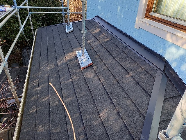 つくば市屋根カバー工事下屋根完了